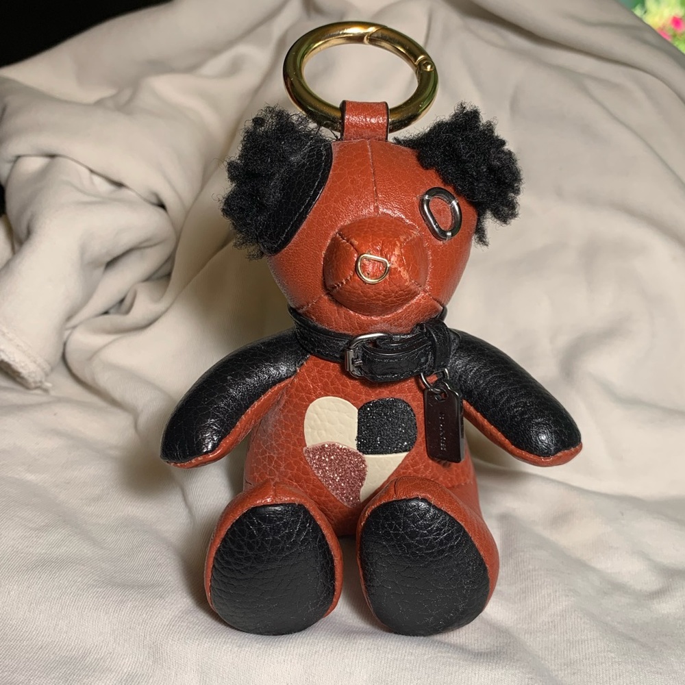 COACH Graphic Heart Bear Key Chain Charm #26578